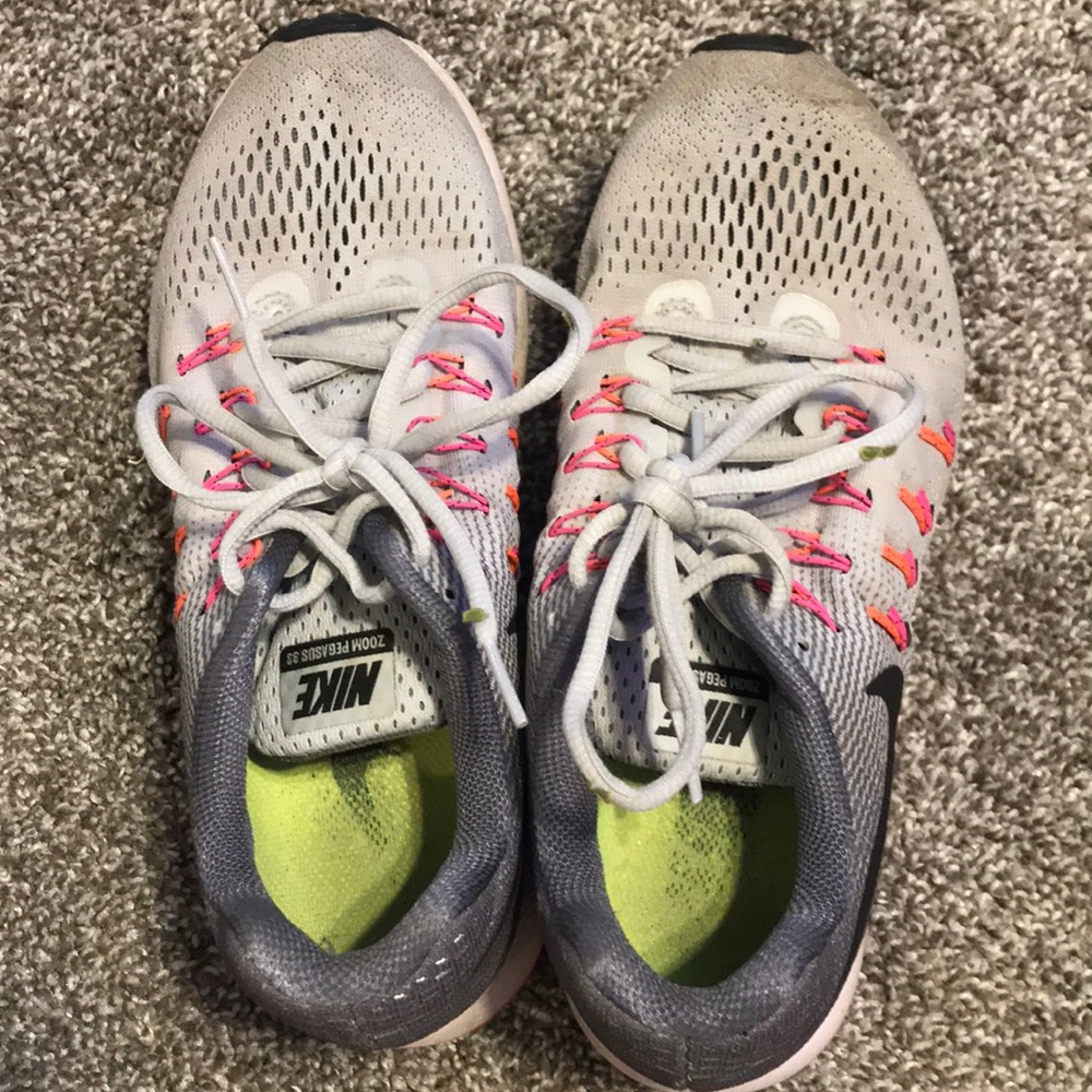 women’s 7.5 nike running shoes